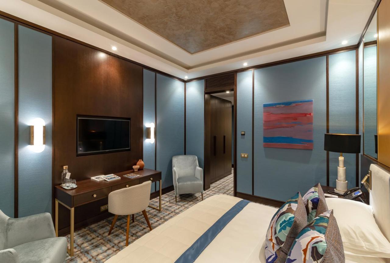 Soho Boutique Hotel Ντνιπροπετρόφσκ Εξωτερικό φωτογραφία